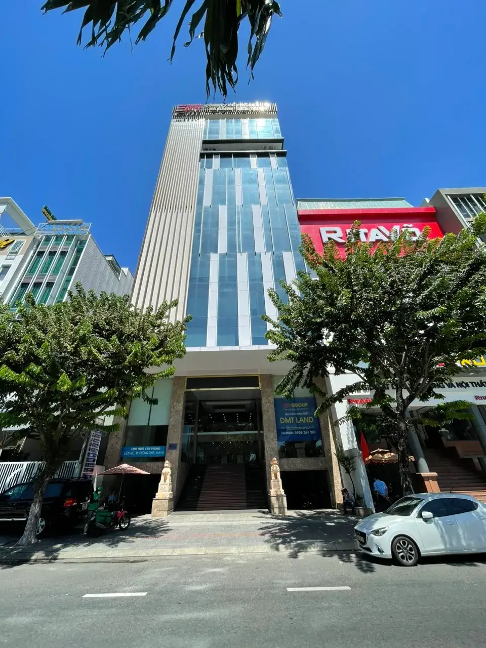 Toà nhà DMT Tower 2 tháng 9