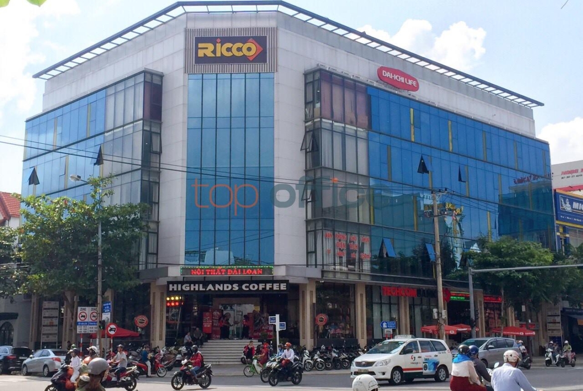 Toà nhà Ricco Đà Nẵng nằm trền đường Nguyễn Hữu Thọ